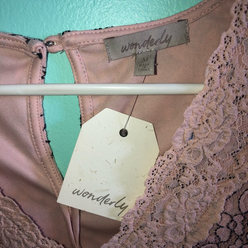 NWT Blush colored V-neck stitched ling sleeve blouse - Picture 8 of 9